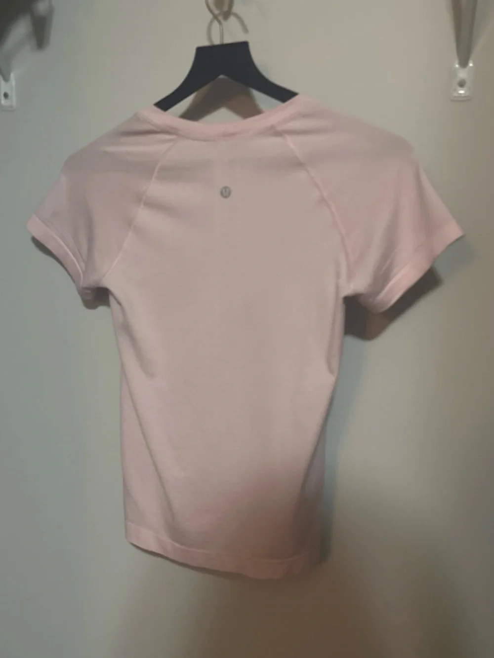 lululemon athletica Short Sleeve Crewneck Tee - Pale Pink